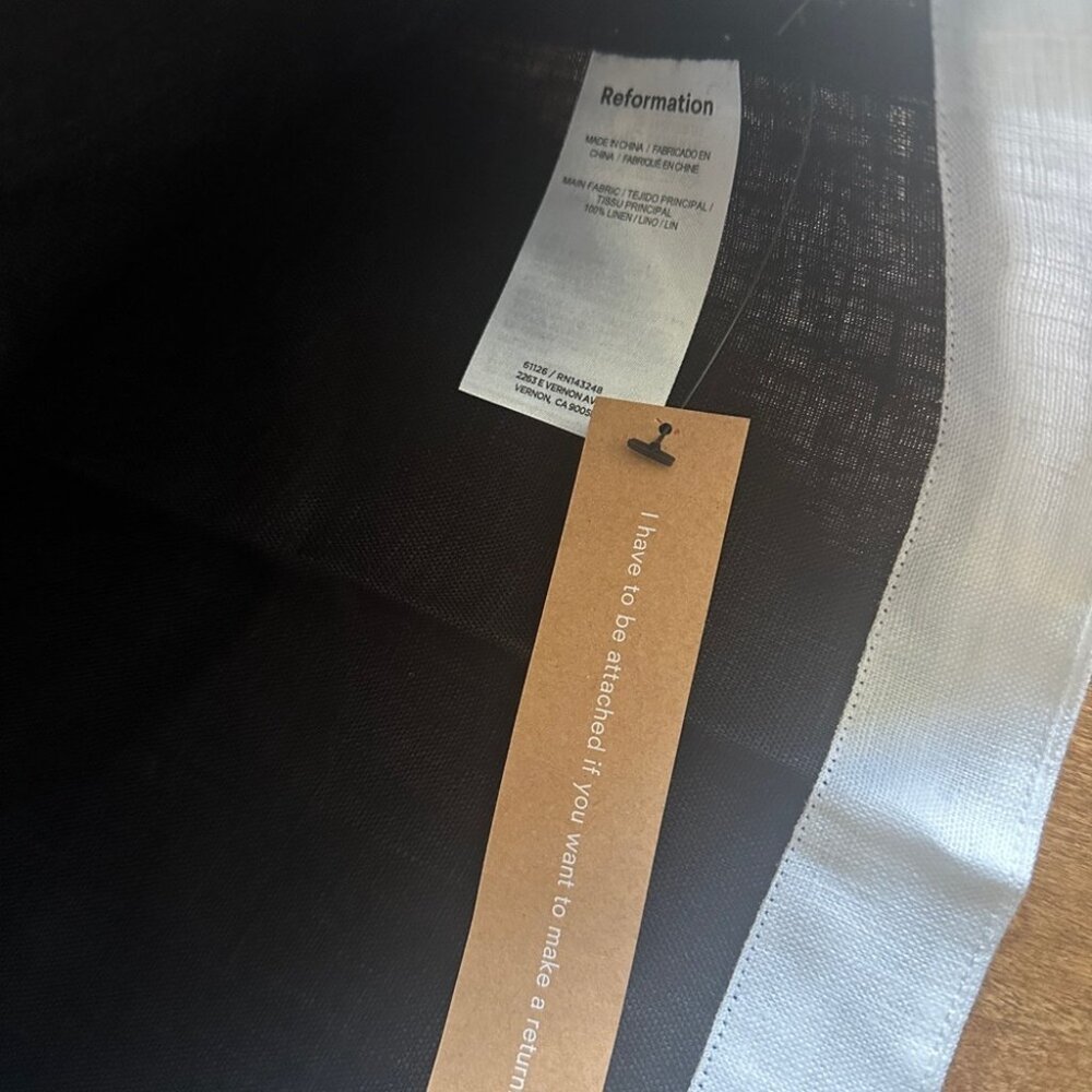 NWT Reformation Robbie Linen Two Piece  Matching Set in Black & White - size 4 - Picture 9 of 10
